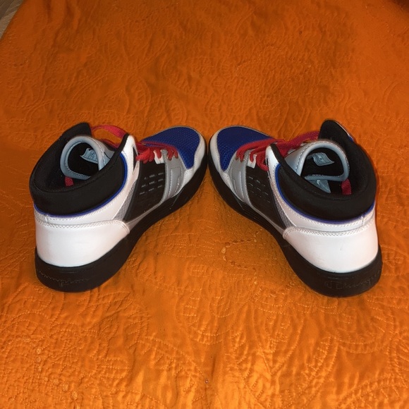 BLUE AND RED CHAMPION - Picture 2 of 7